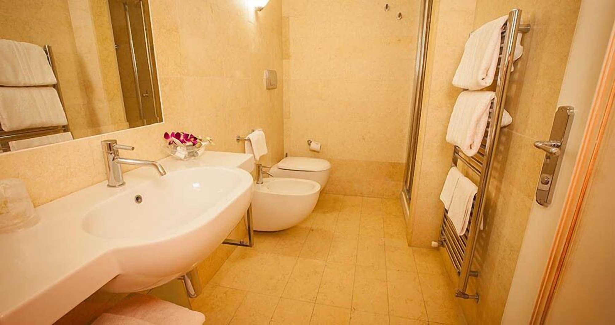 Palace Hotel Vieste Ngoại thất bức ảnh
