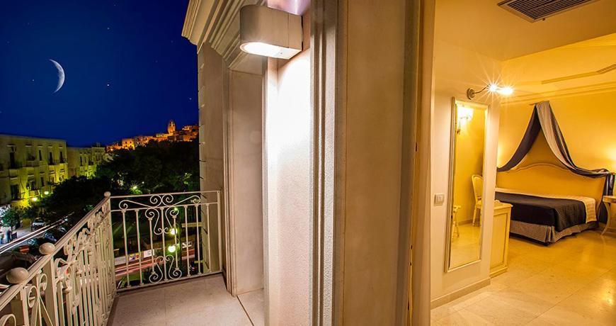 Palace Hotel Vieste Ngoại thất bức ảnh