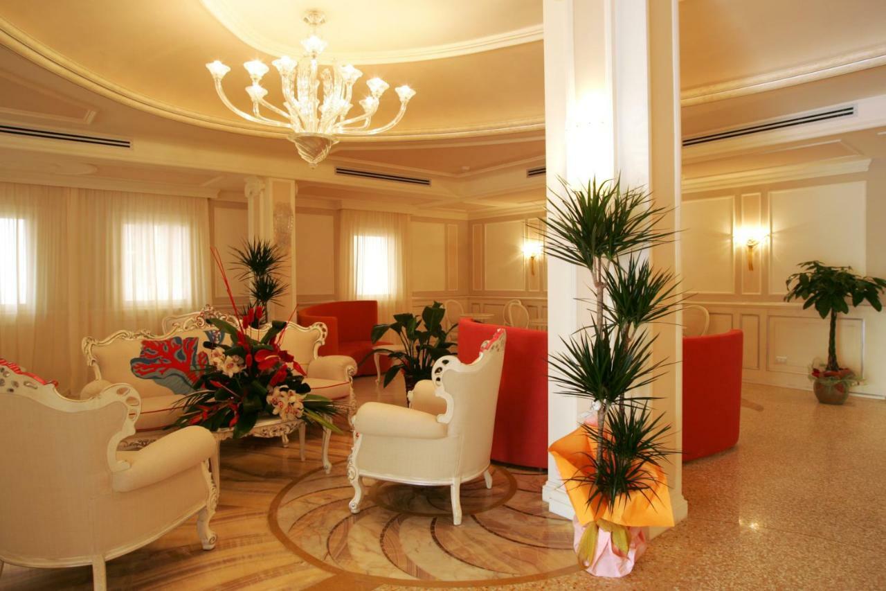 Palace Hotel Vieste Ngoại thất bức ảnh