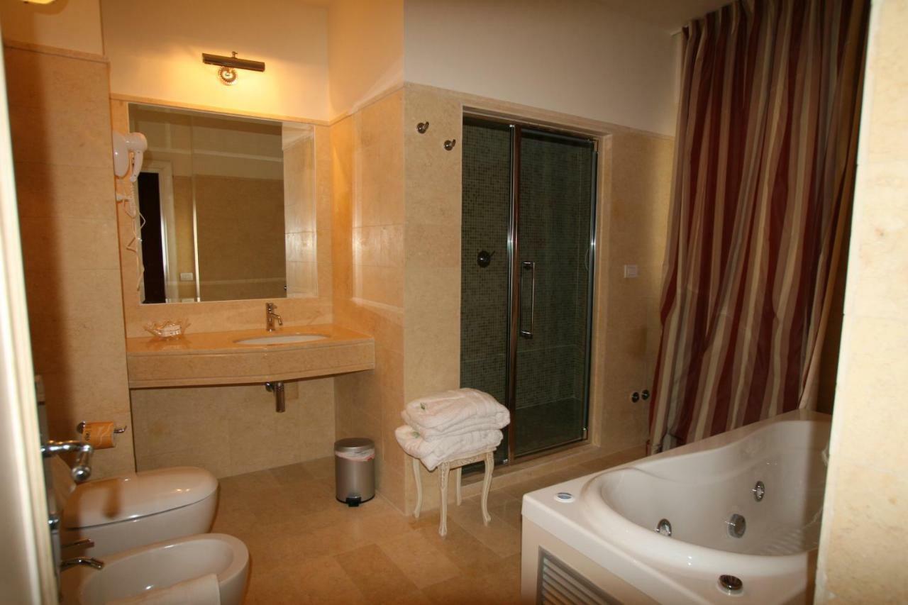 Palace Hotel Vieste Ngoại thất bức ảnh